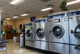 Lakeside Laundromat